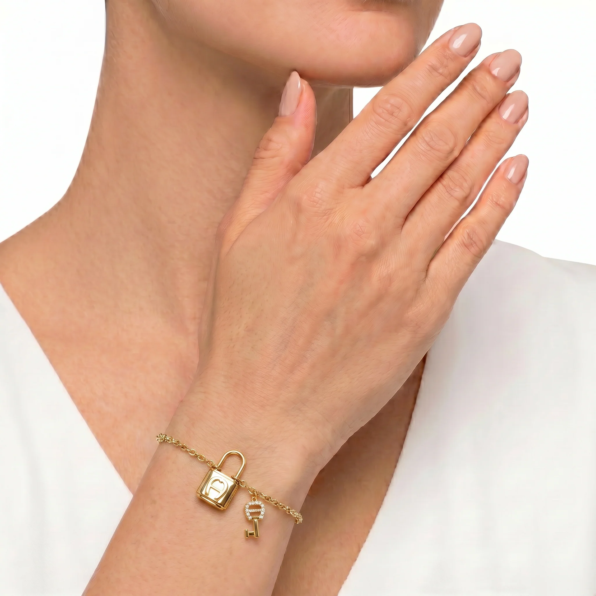 Women Bracelet