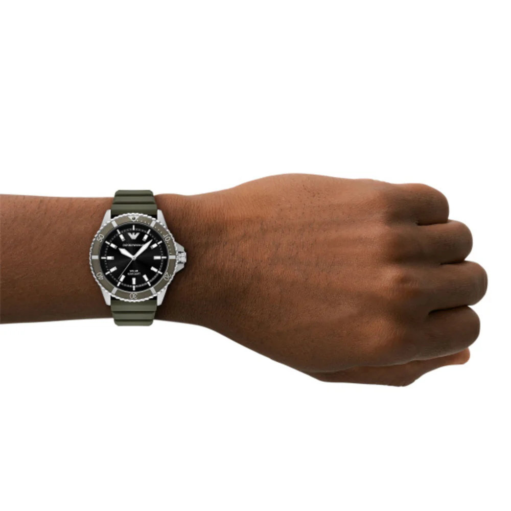 Men World Explorer Green Watch - Image 2