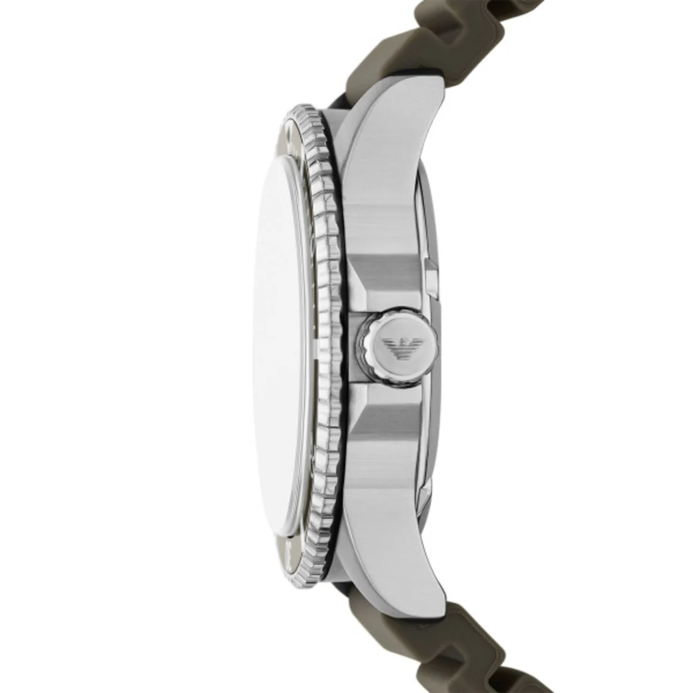 Men World Explorer Green Watch - Image 3