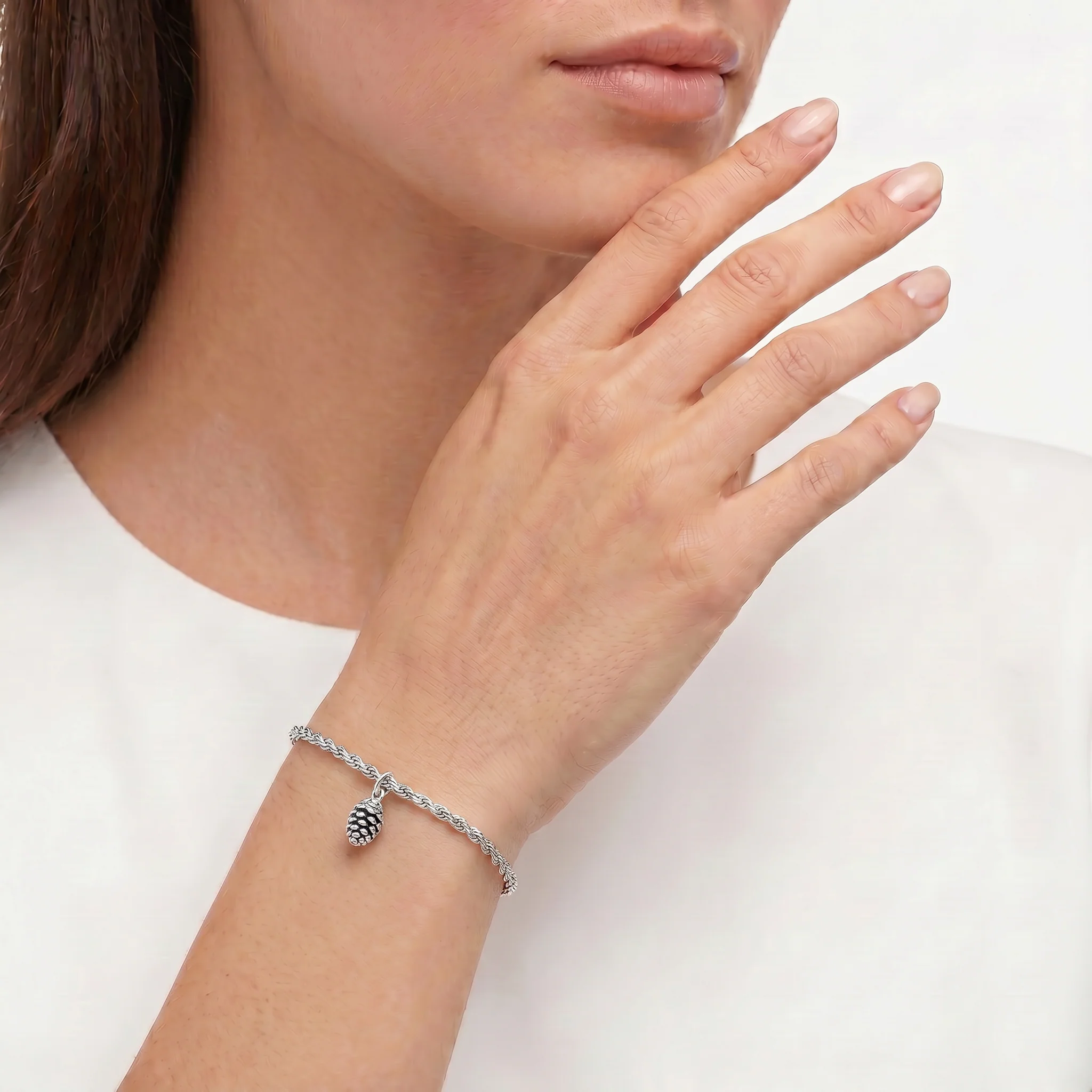 Women Veloura Bracelet